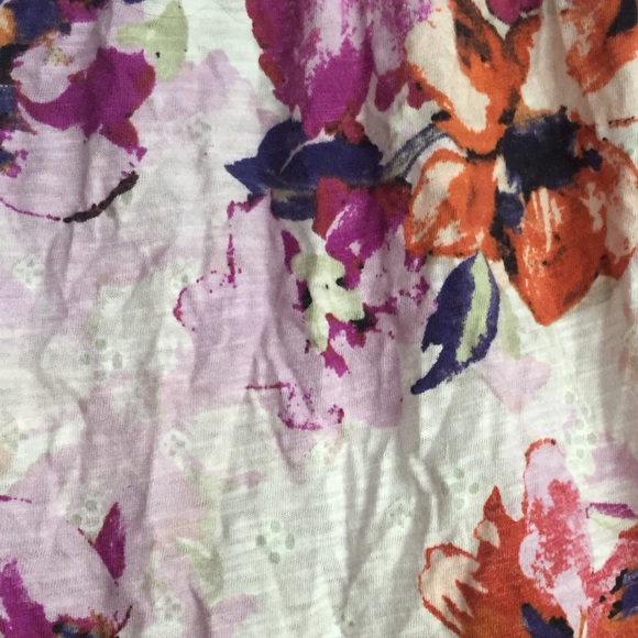 Akemi + Kin Anthropologie (X Sm) Top  Mixed Print - Picture 4 of 6